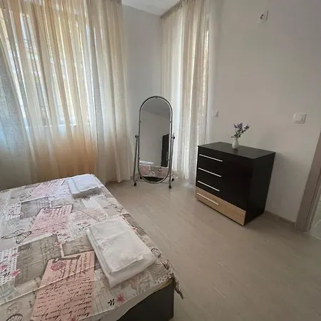 Zori - Sarafovo Sp Daire