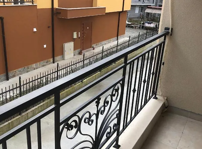 Zori - Sarafovo Sp Апартамент